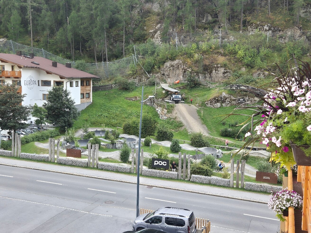 Hotel Bäckelar Wirt Sölden主图