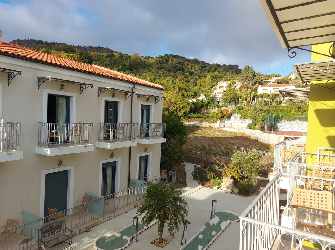 Alexander Mountain Resort主图