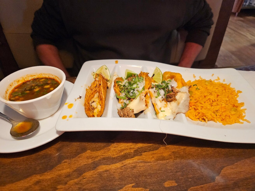 5 de Mayo Mexican Grill & Bar