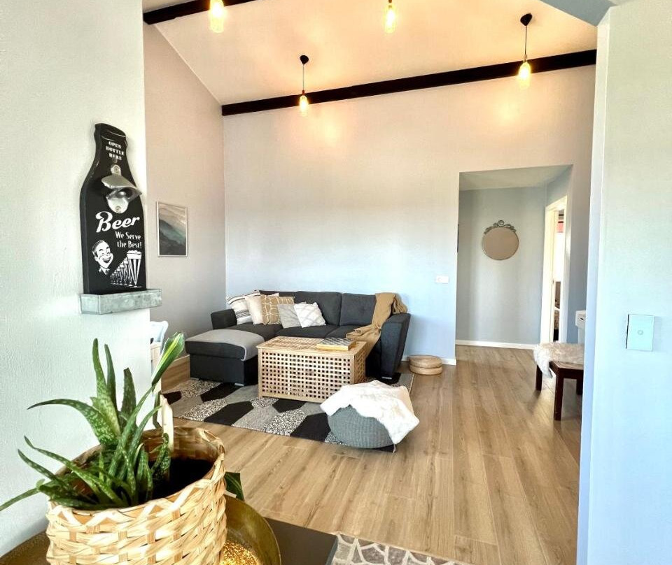 Lucky guesthouse