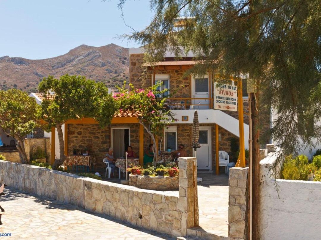 Livadia酒店住宿-Spiros Apartments