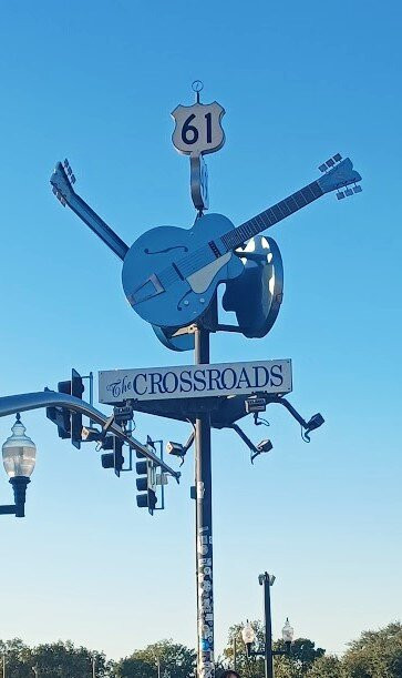 The Crossroad景点图片