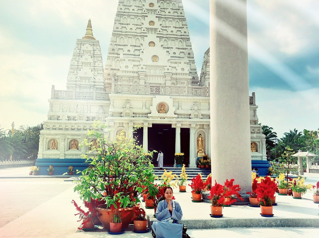 Thien Vien Truc Lam Chanh Giac-Thạnh Tan必去景点