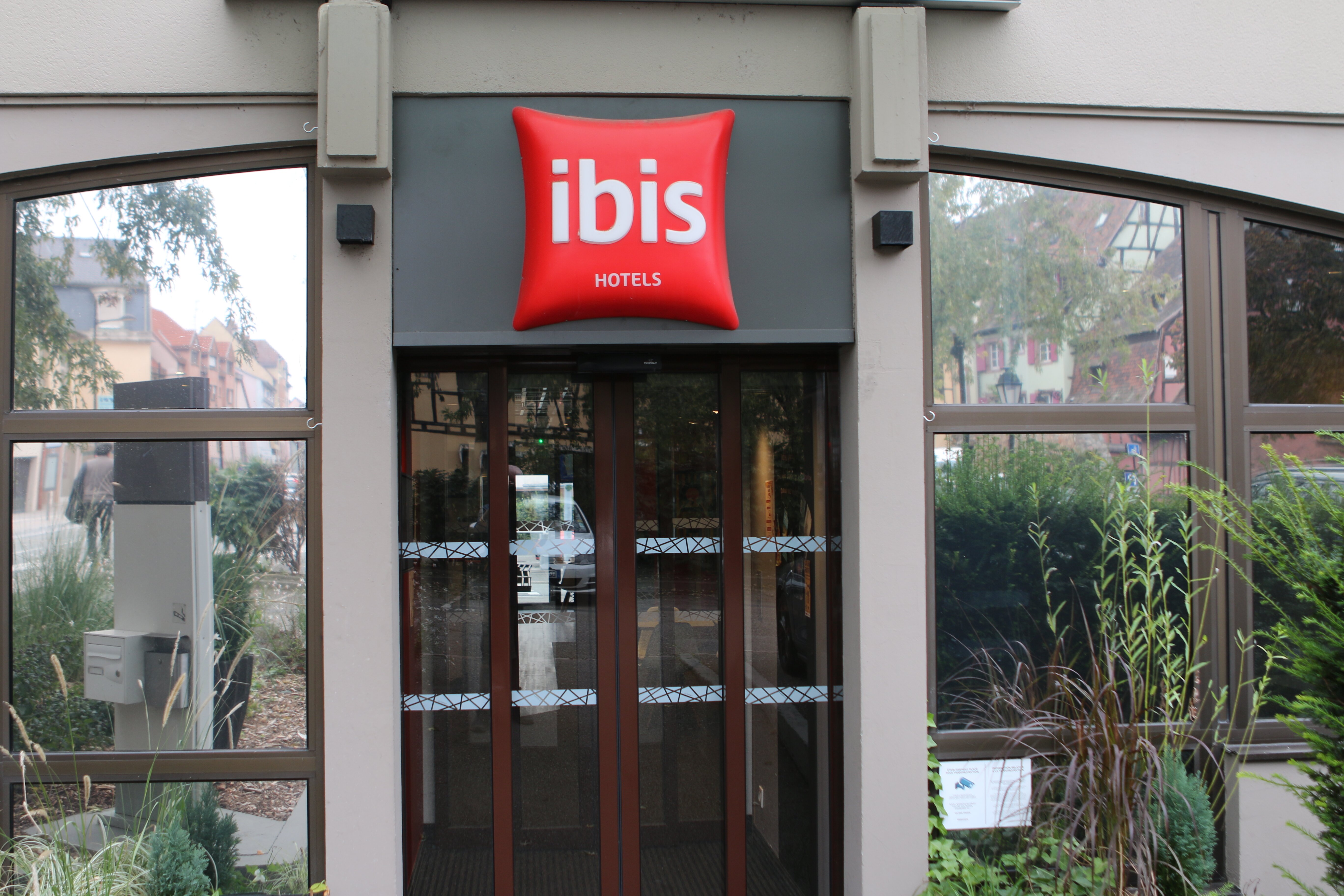 宜必思科尔马中心酒店-浴室