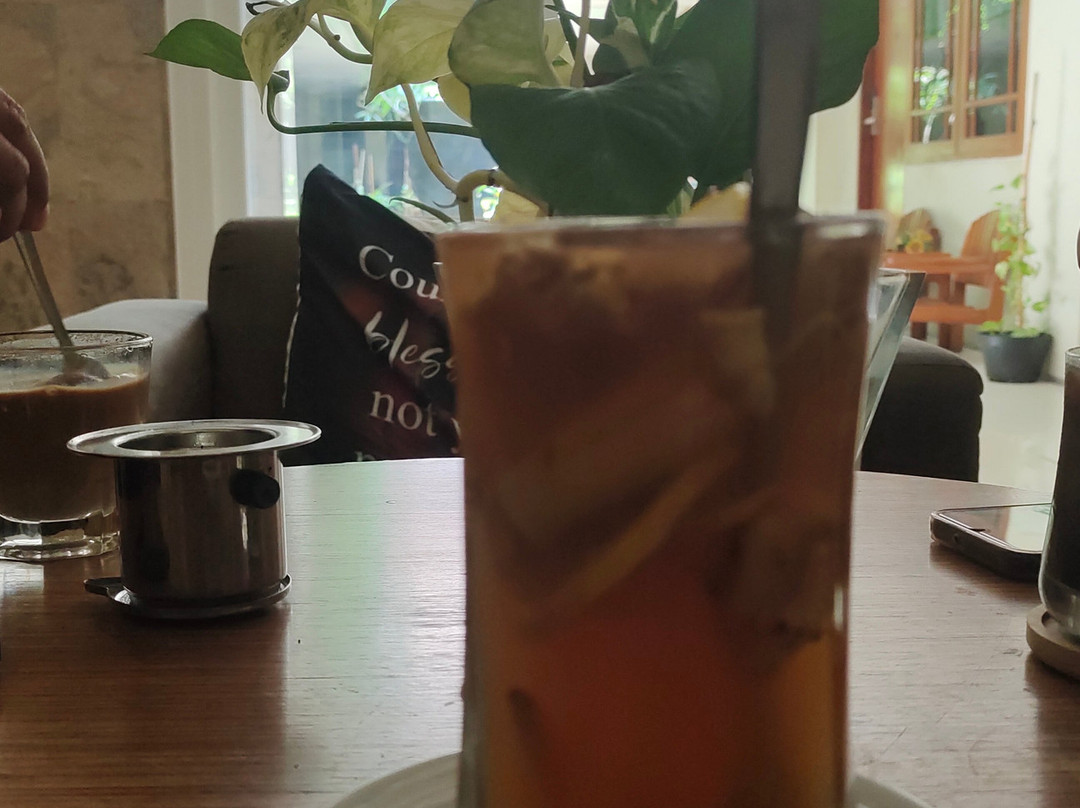 苏里亚酒店主图