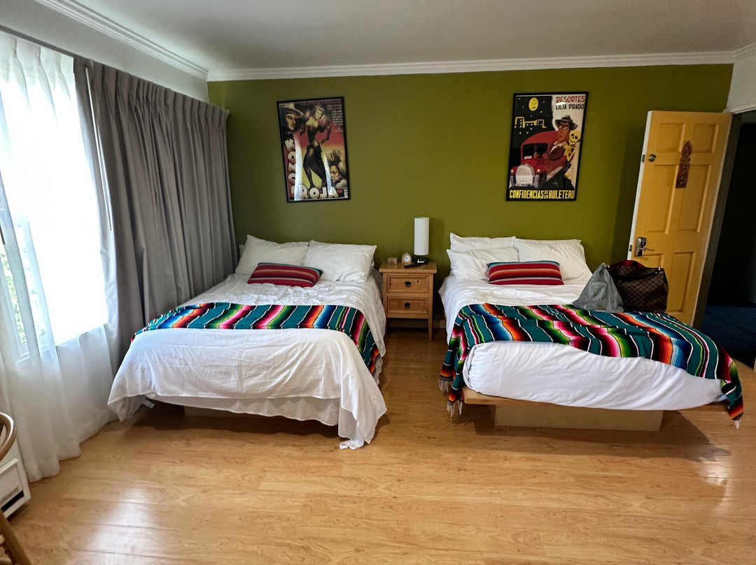 龙舌兰酒店主图