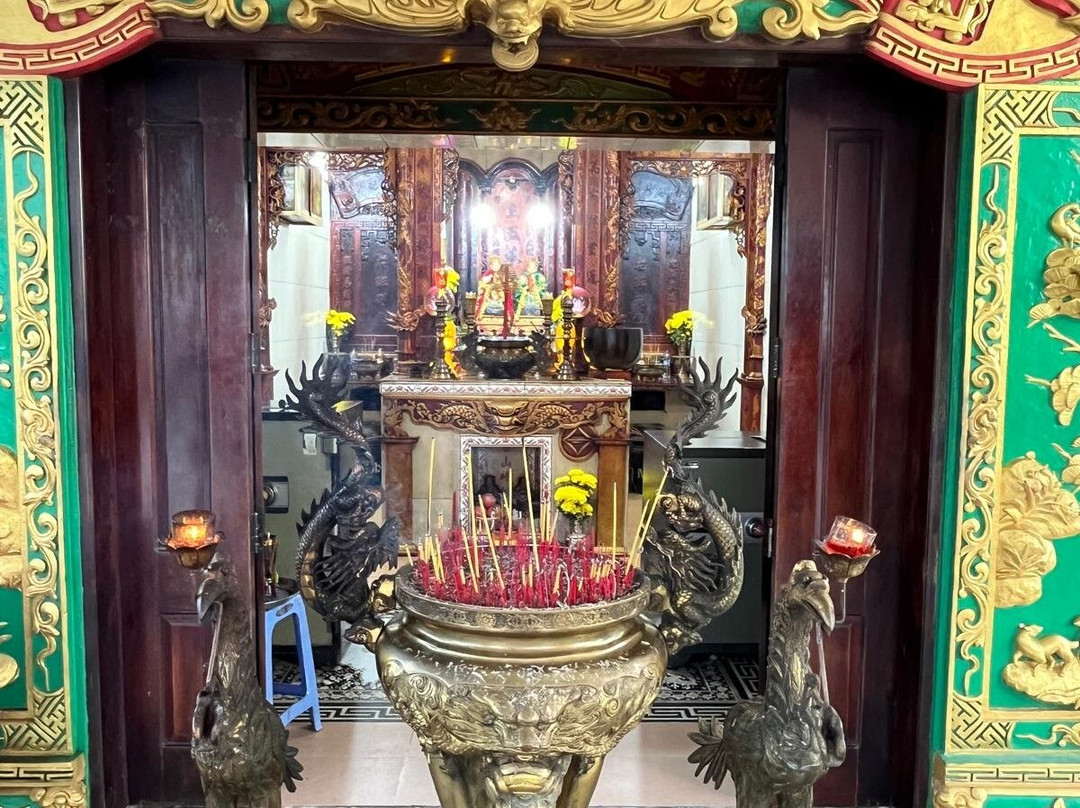 Dinh Ba Thuy Long Thanh Mau-扬东必去景点