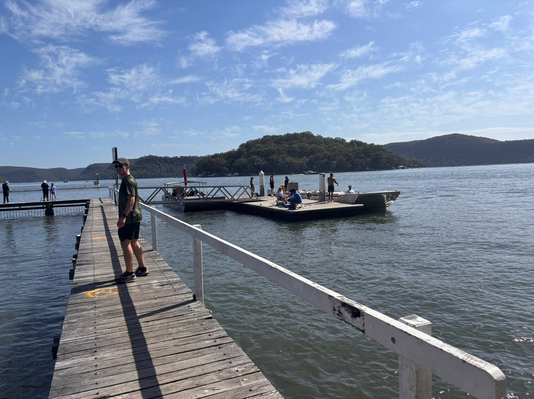 Sydney Oyster Farm Tours景点图片