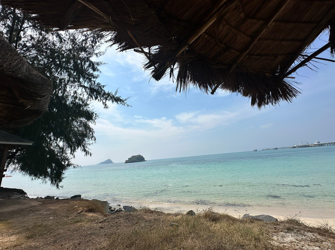 Nang Ram Beach景点图片