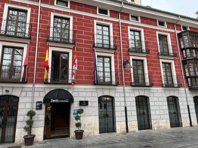 Hotel Zenit El Coloquio主图