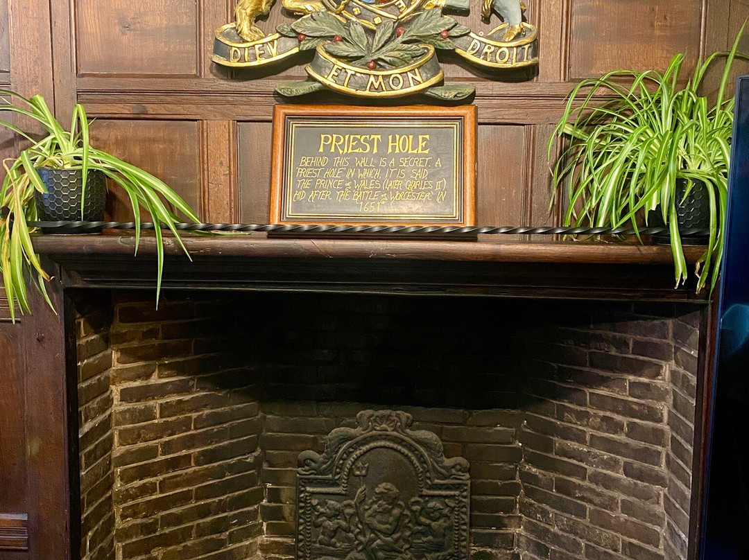 The Tudor House Hotel主图