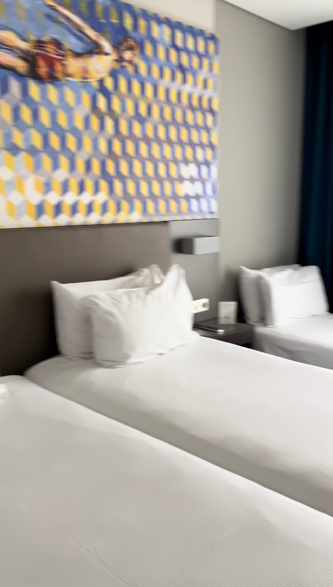 欧洲之星赫罗斯莫酒店-客卧