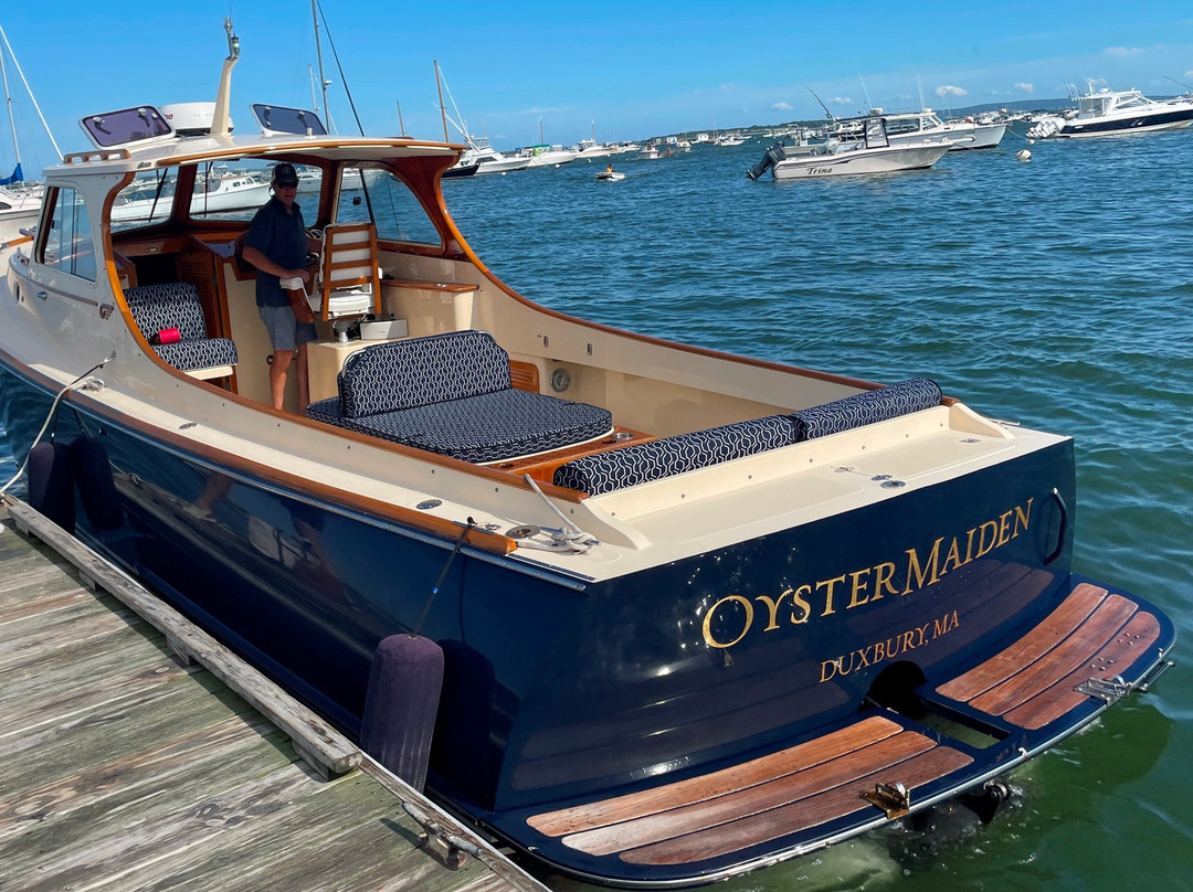Oyster Maiden Charters景点图片