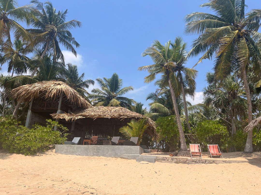 Laviro Beach Restaurant