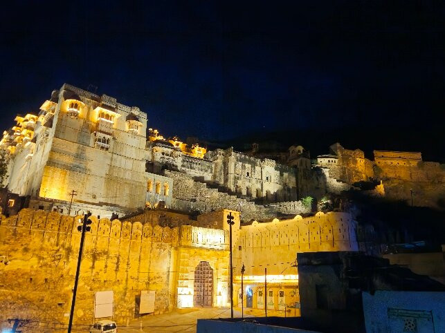 Fort On Plate Cafe And Restaurant