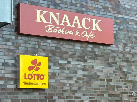 Edeka Meyer Hittfeld主图