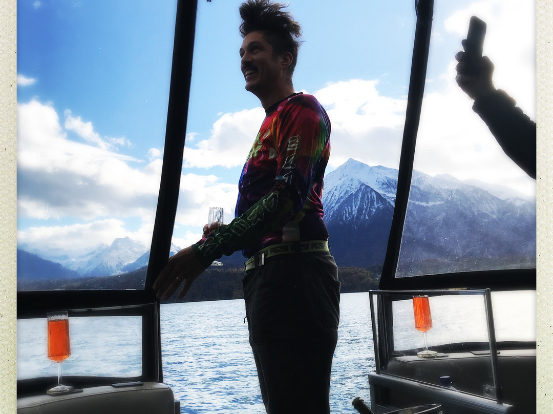 The Friendship Yacht景点图片
