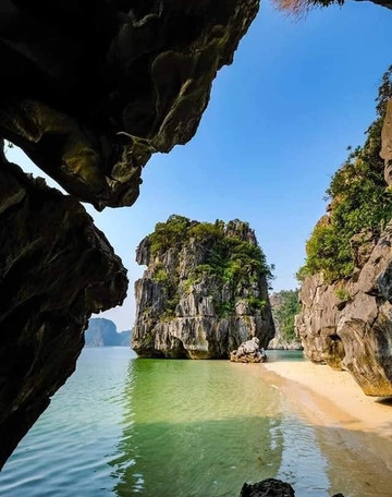 Blue Swimmer Outdoors-下龙湾必去景点