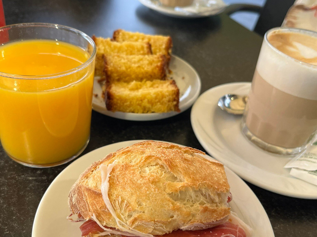 Pension Residencia El Retiro主图