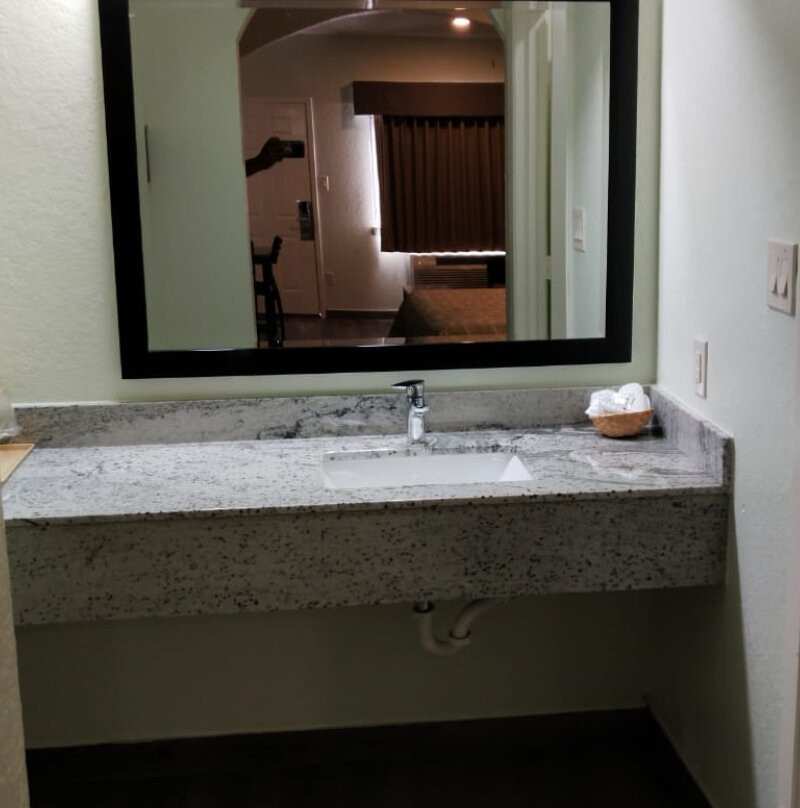 North Houston酒店住宿-Garden Suites