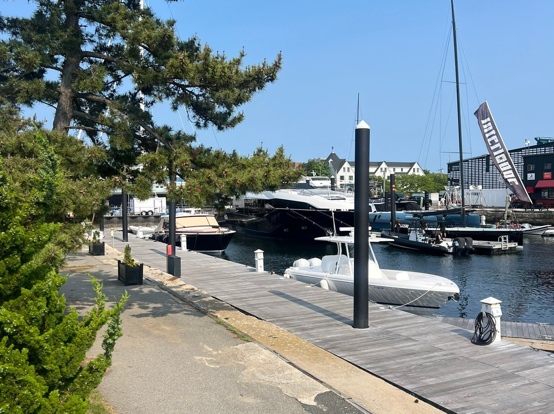 Newport Shipyard & Marina-纽波特必去景点