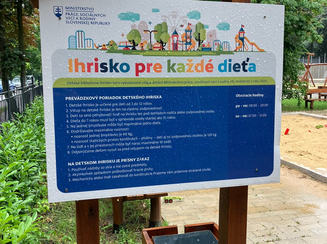 Detské Ihrisko Haburská-Karlova Ves必去景点