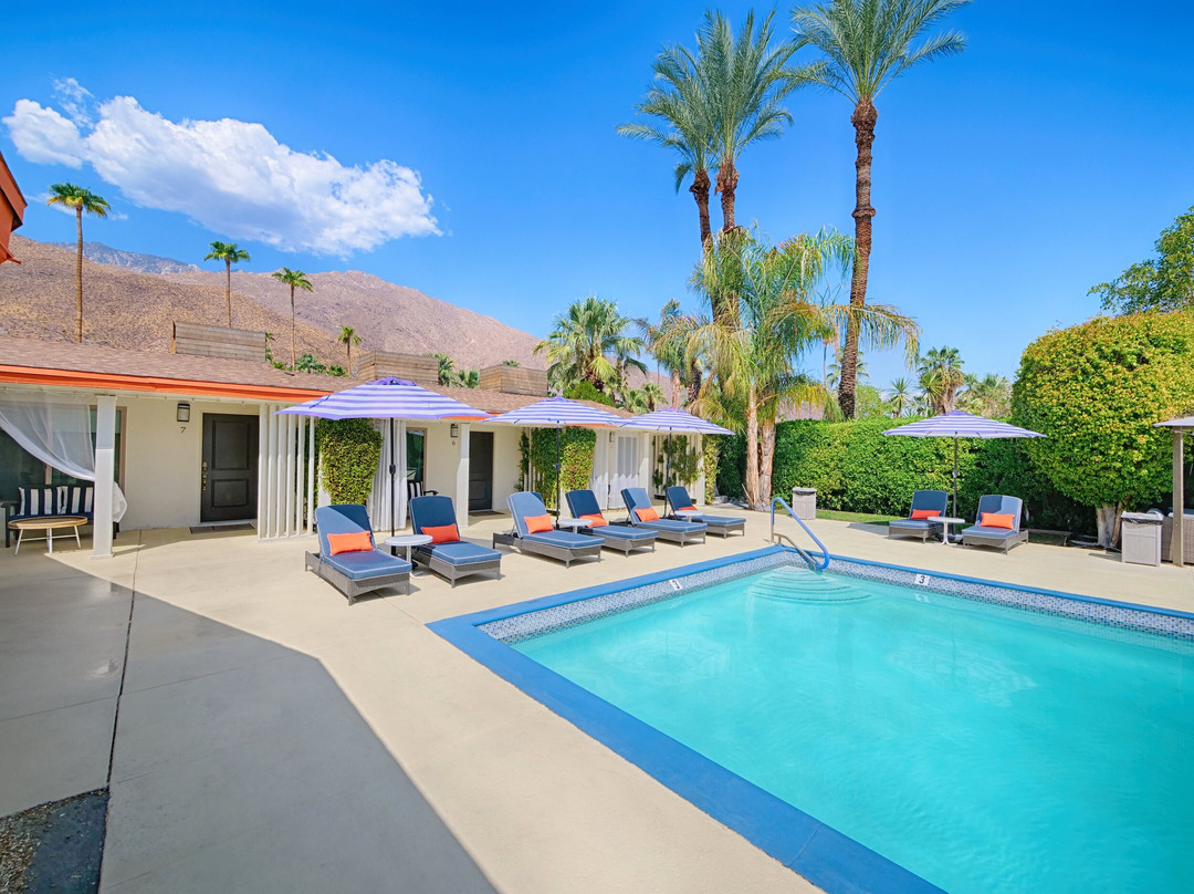 小天堂酒店主图