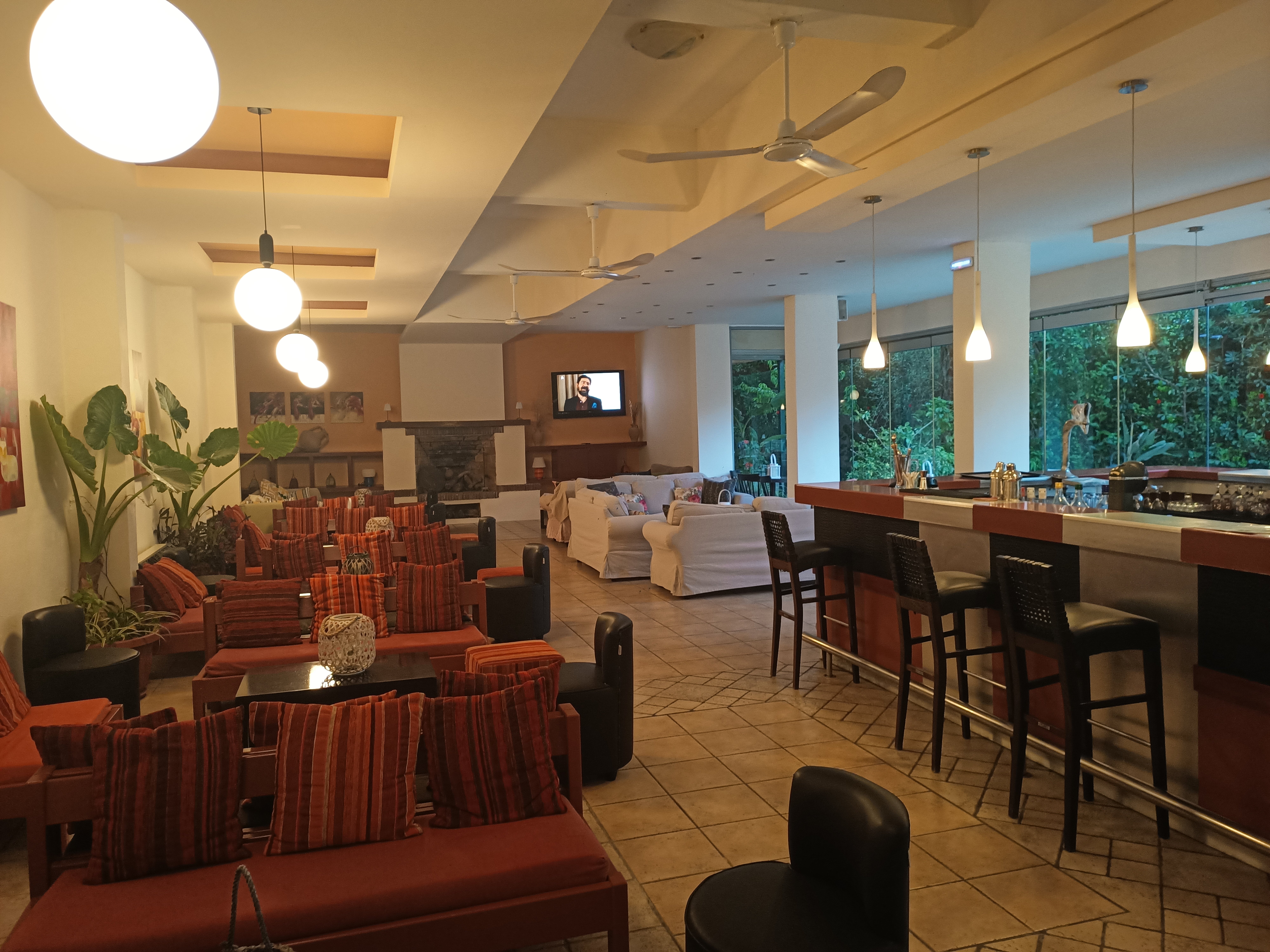 Hotel Ipsos Beach-官方