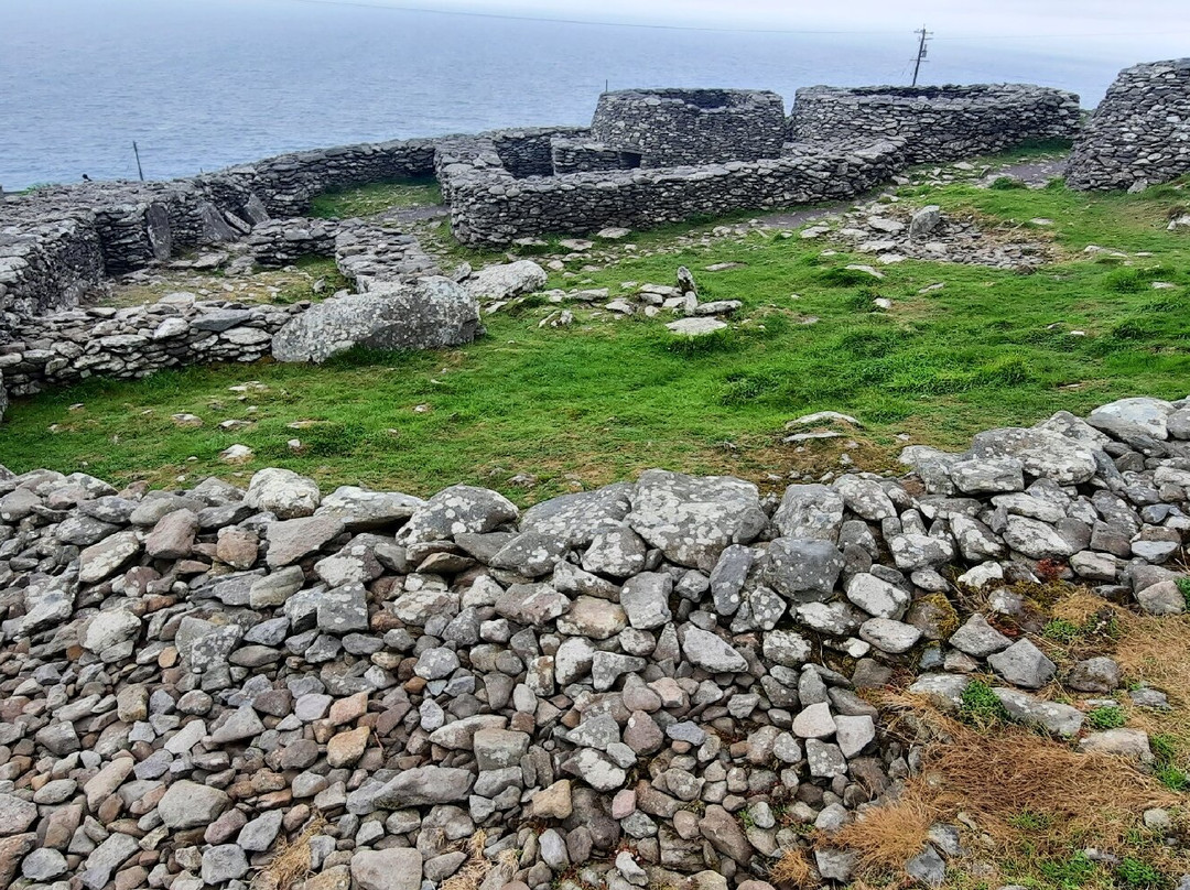Fahan BeeHive Huts-丁格尔必去景点