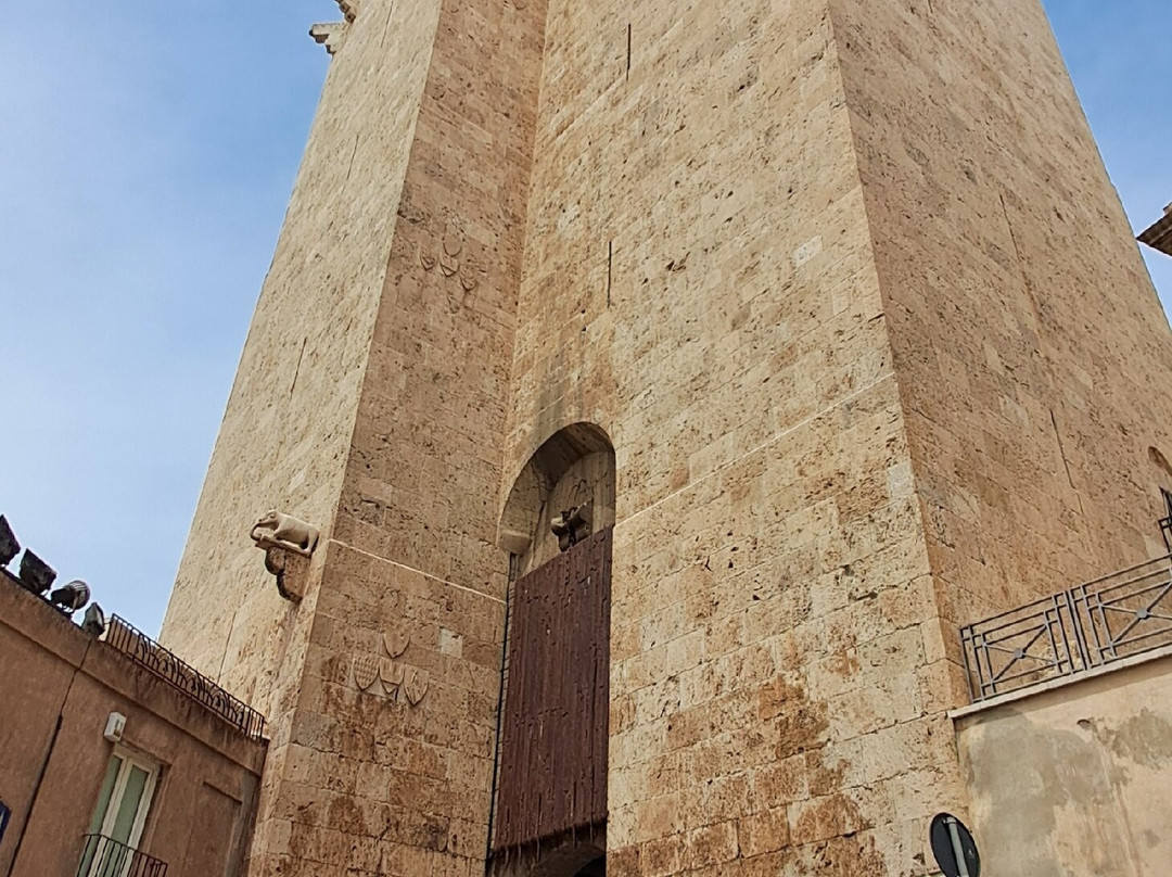 Torre dell'Elefante-卡利亚里省必去景点