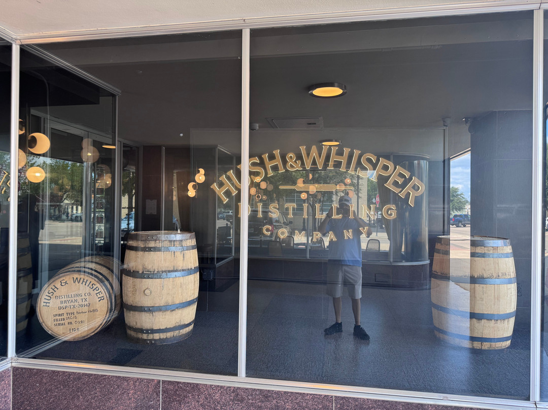 Hush and Whisper Distilling Co.-布赖恩必去景点