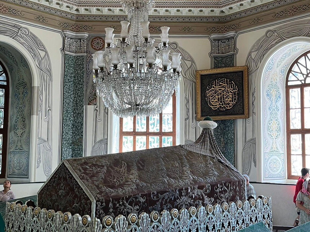 Osmangazi Orhangazi Turbesi-奥斯曼加奇必去景点