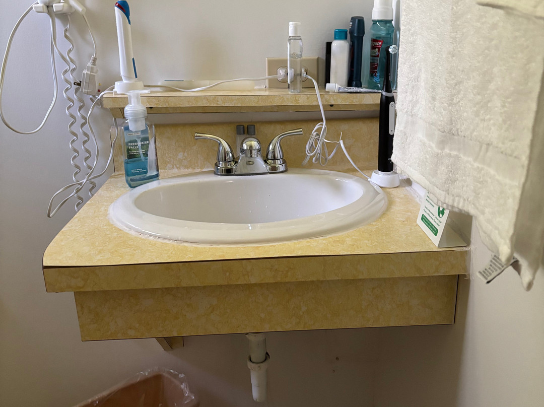 Cedar Motor Inn主图