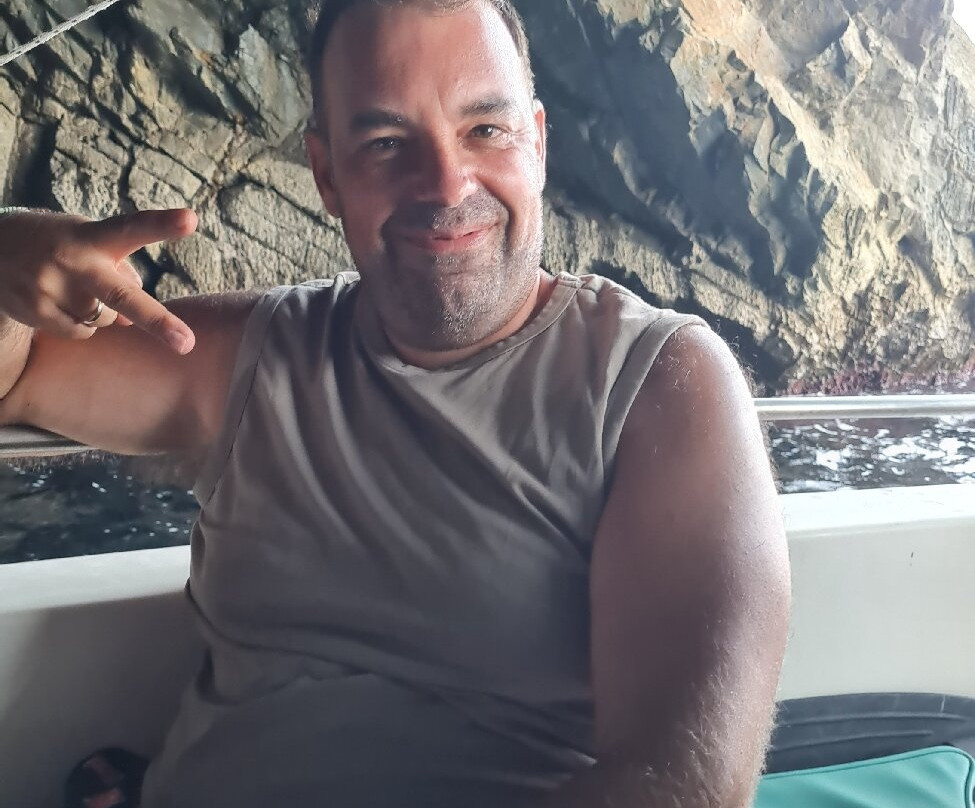 Boat & Cruise Hiring-Chorefto必去景点