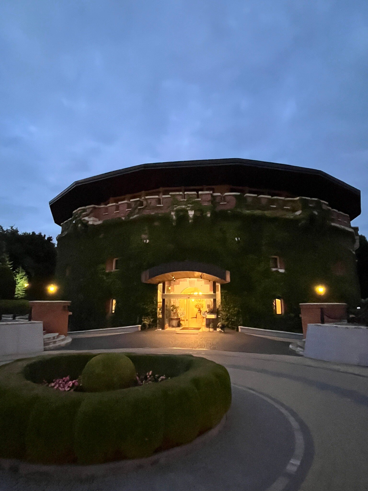 城堡度假酒店-官方