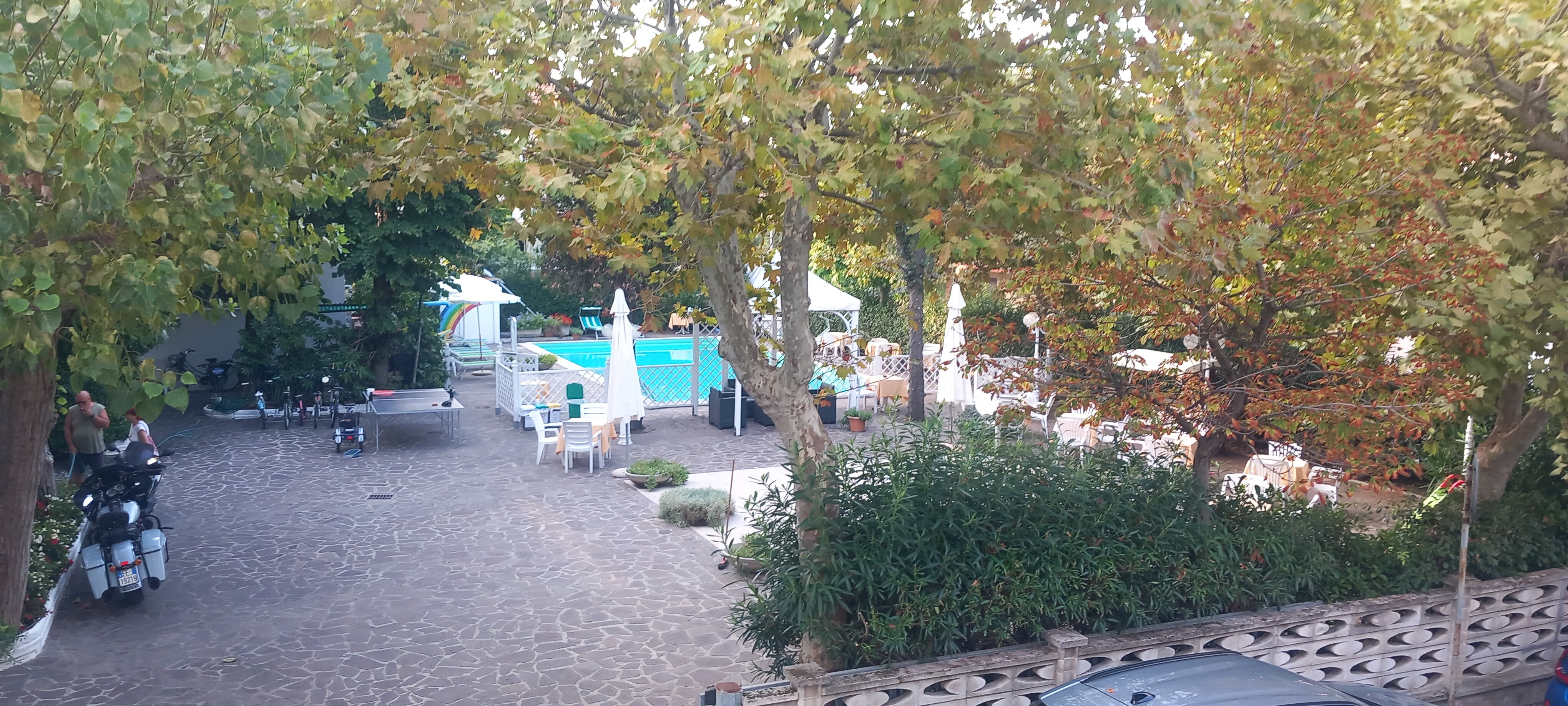 Hotel B&B Garden-官方