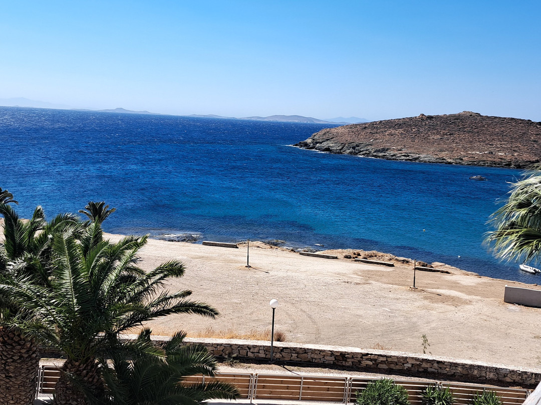 Porto Raphael Residences & Suites主图