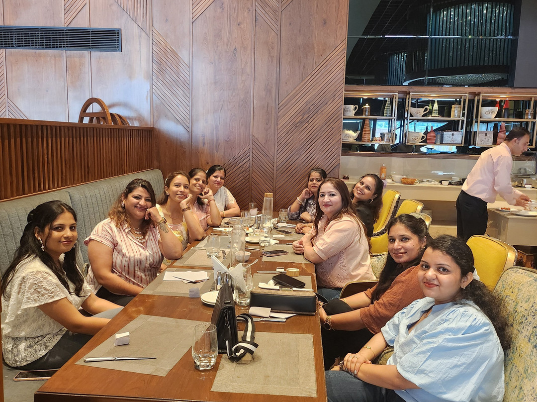 Dreamz Inn & Suites主图