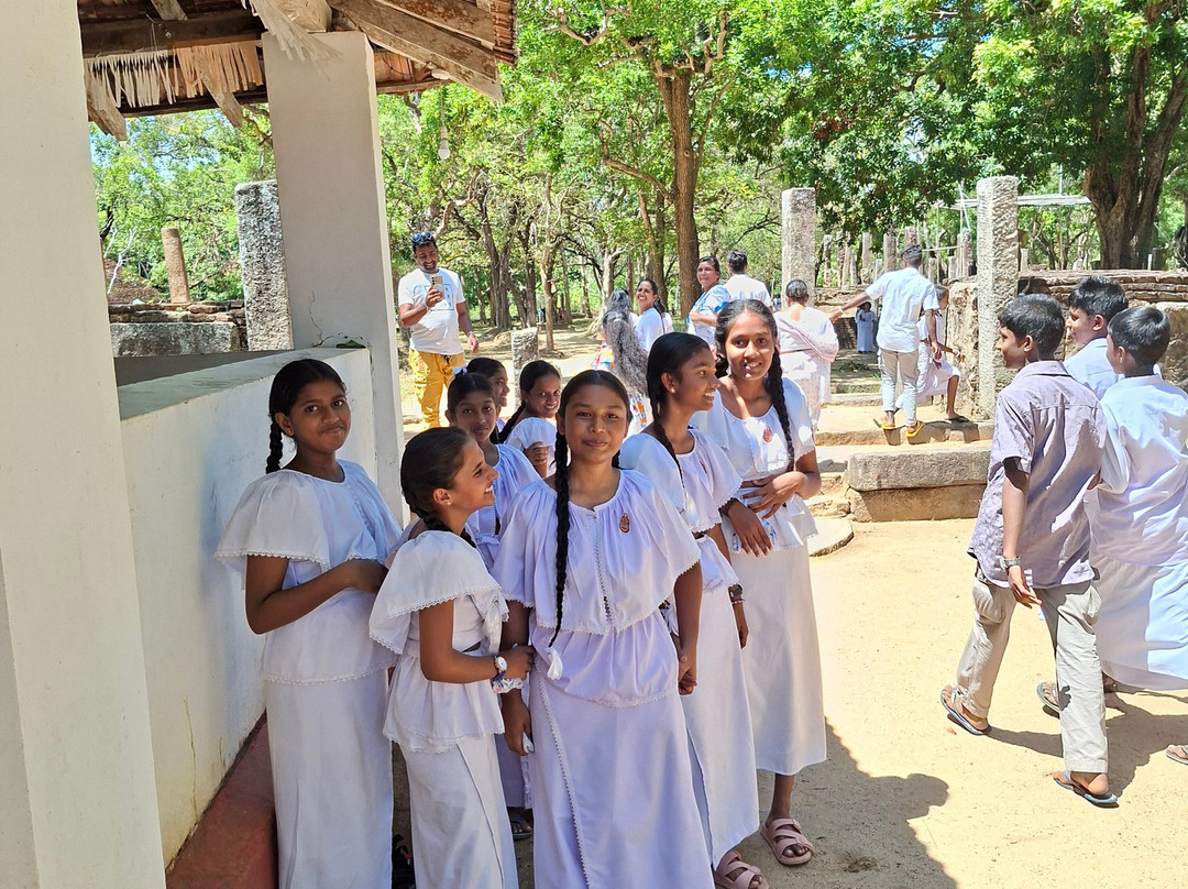 Lahugala Magul Maha Viharaya-Ampara必去景点