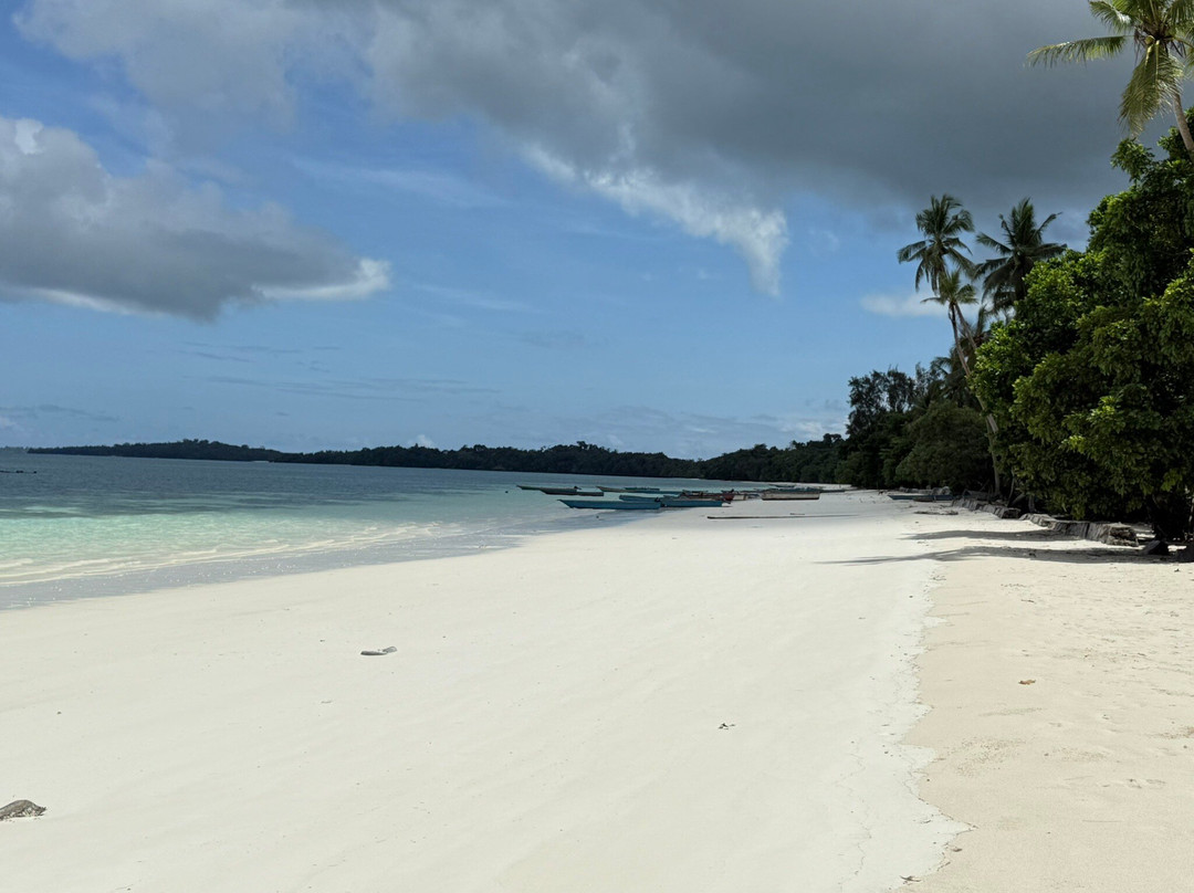 Pasir Panjang Beach-Maluku必去景点