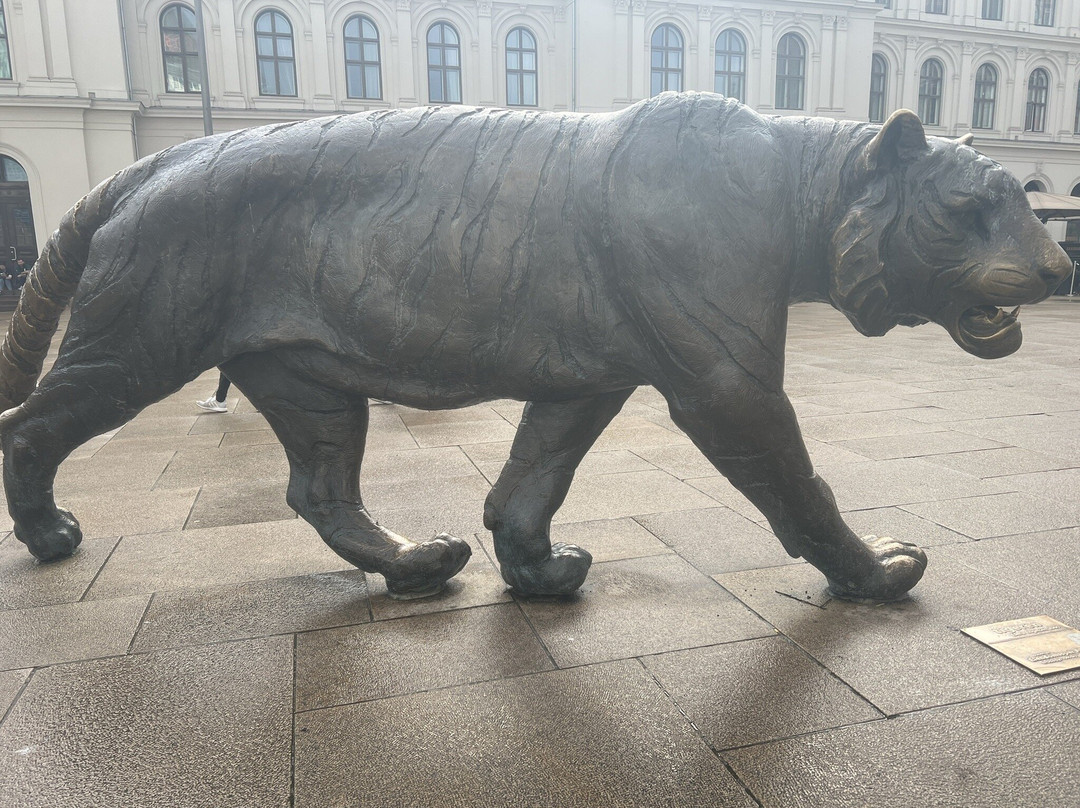 Tiger Sculpture-奥斯陆必去景点