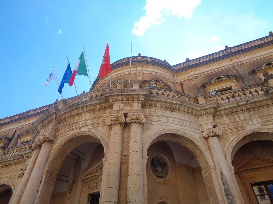 Ducezio Palace-诺托必去景点