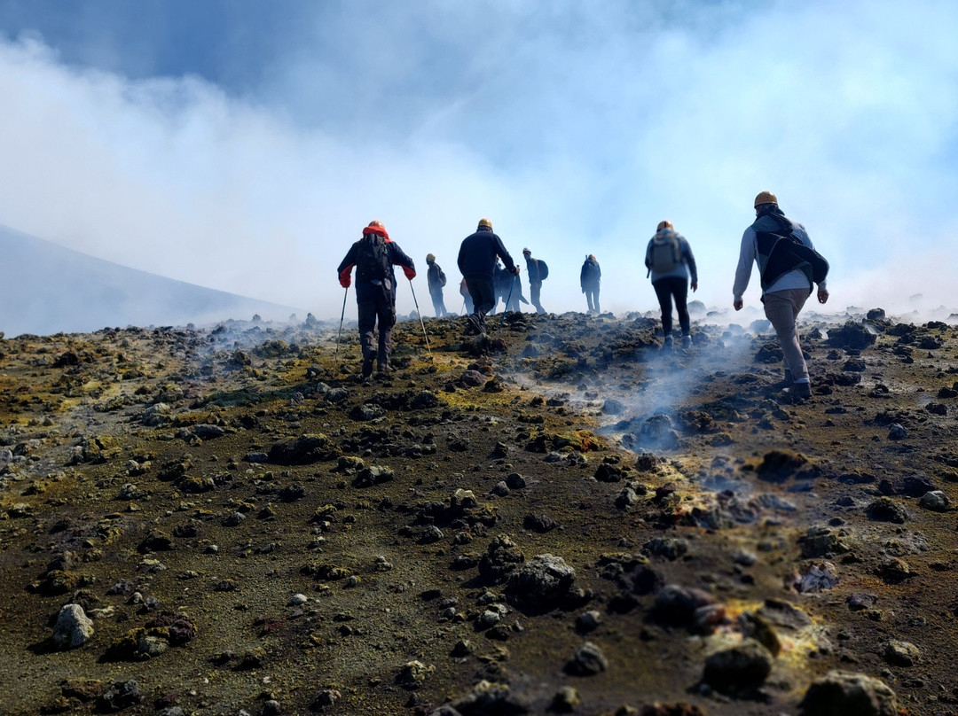 Gruppo Guide Alpine Etna Sud-尼科洛西必去景点