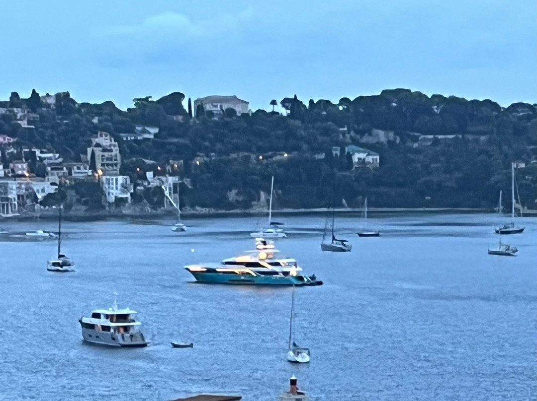 Hotel le Versailles主图