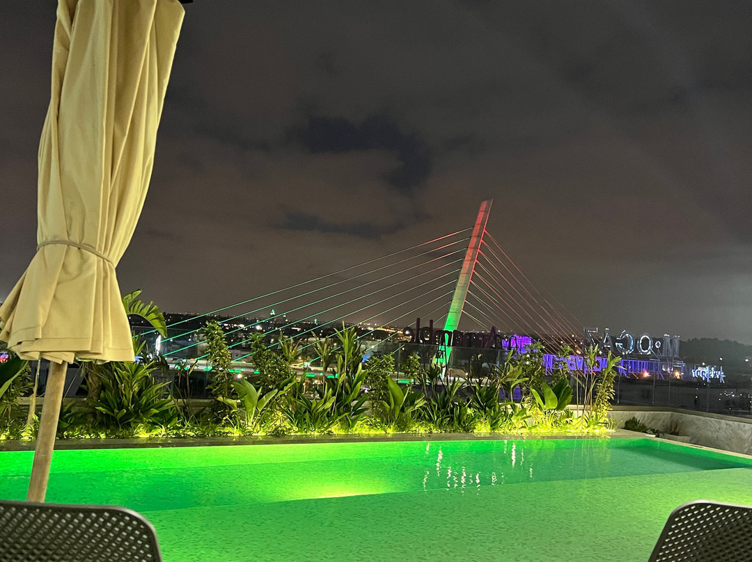 肯兹西迪马鲁夫酒店主图