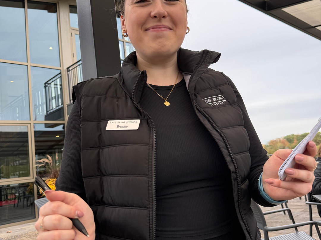 Cave Spring Vineyard-Jordan必去景点