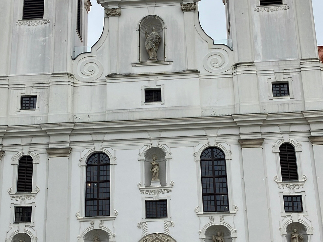 Loyolai Szent Ignác bencés templom-焦尔必去景点