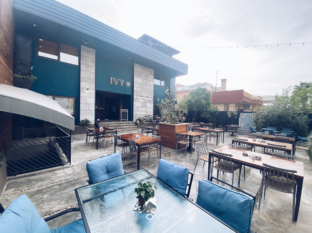 苏莱曼尼亚餐馆和美食-Ivy Dining & Co
