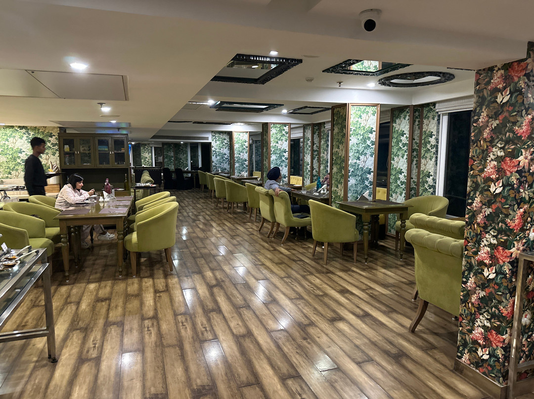 Mosaic Hotel Mussoorie主图