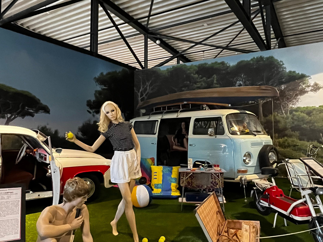 Zylinderhaus Nostalgie & Oldtimer Museum-贝恩卡斯特尔－屈斯必去景点